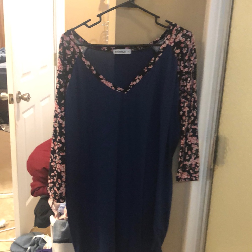 Brand new tunic. I accidentally ordered 2